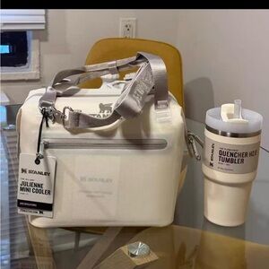 Stanley Beige Cooler Bag lunch box